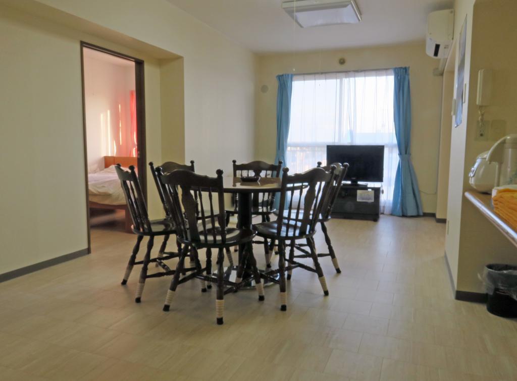 Frontier Sunrise Villa Kamifurano Phòng bức ảnh
